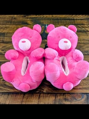 Way To Celebrate Kids Gummy Bear House Slippers Youth Size 2-3 Pink NWT